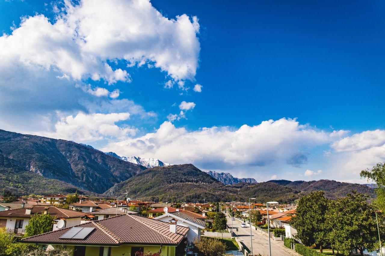 Appartamento Borgo Peschiere Maniago Exteriör bild