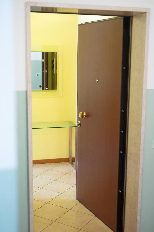 Appartamento Borgo Peschiere Maniago Exteriör bild