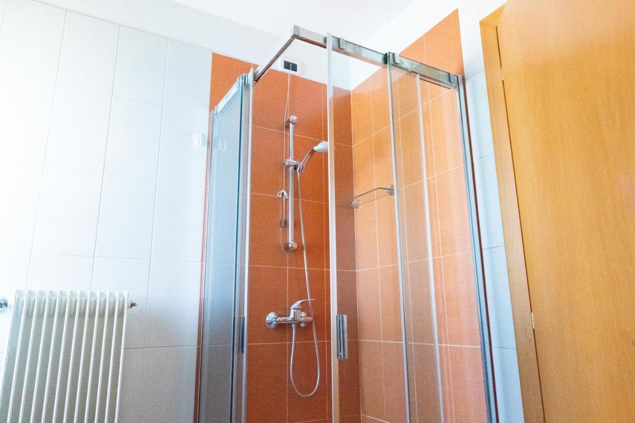 Appartamento Borgo Peschiere Maniago Exteriör bild